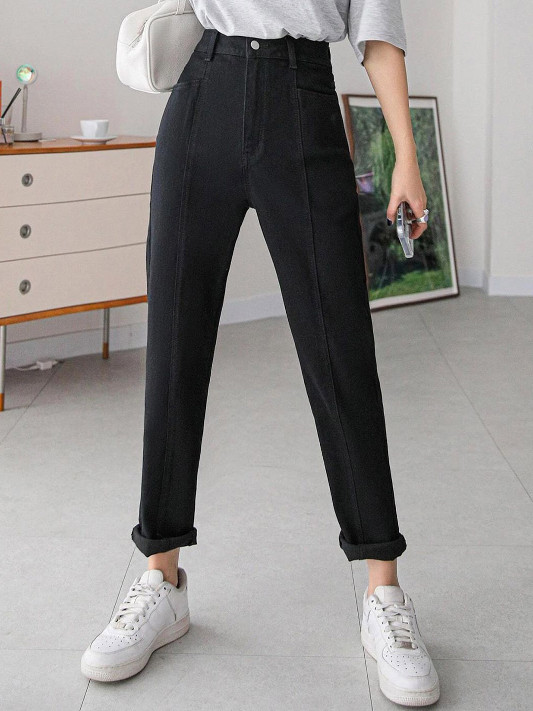 

Stylecast X Kotty Women Cotton High-Rise Stretchable Jeans, Black