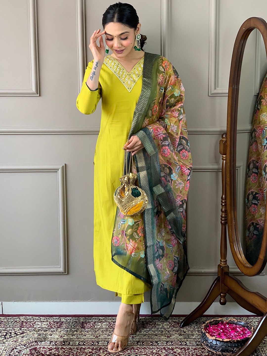 

BLACK SCISSOR Floral Embroidered Chanderi Silk Straight Kurta With Trousers & Dupatta, Lime green