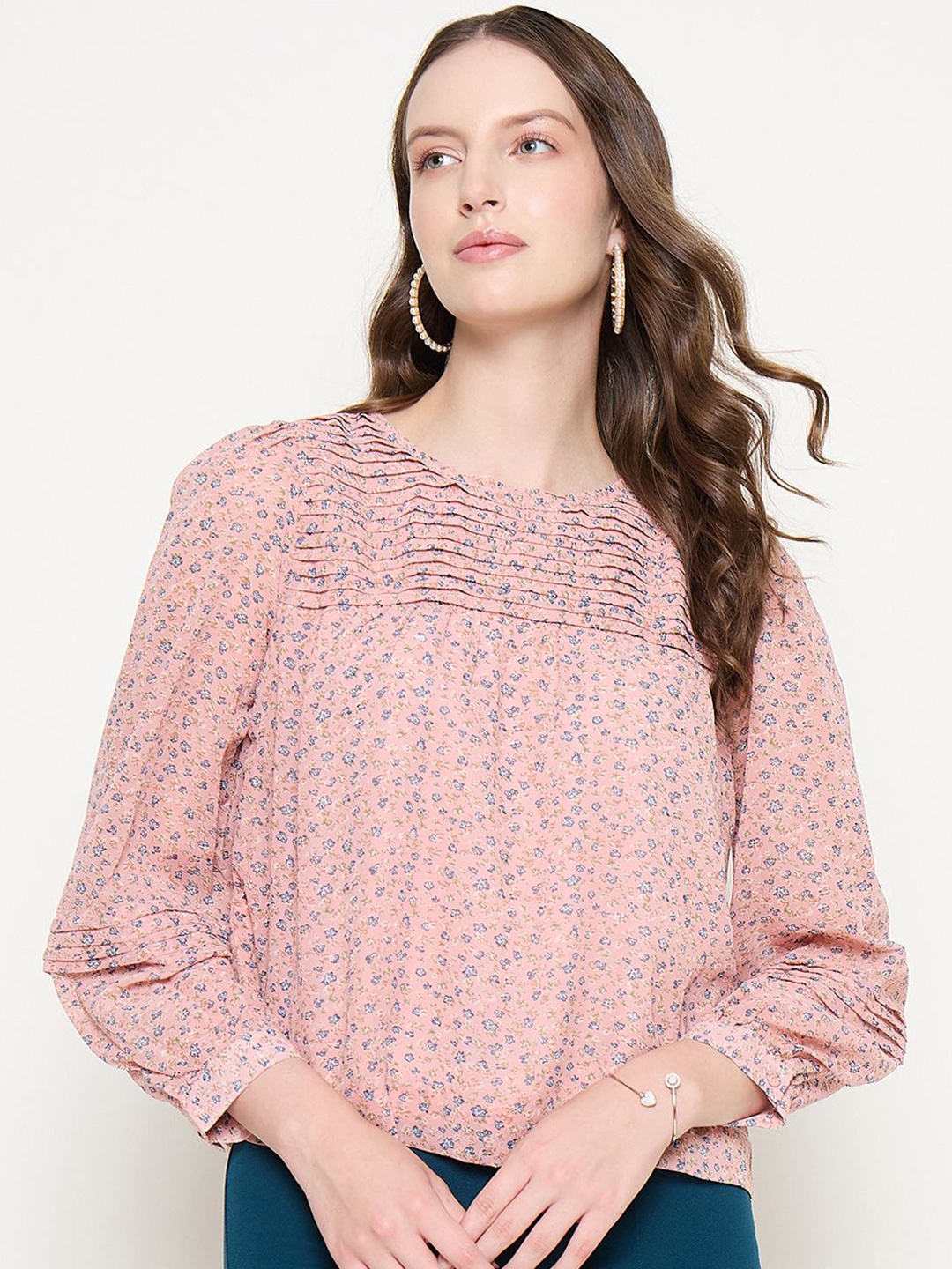 

Madame Floral Printed Round Neck Top, Peach