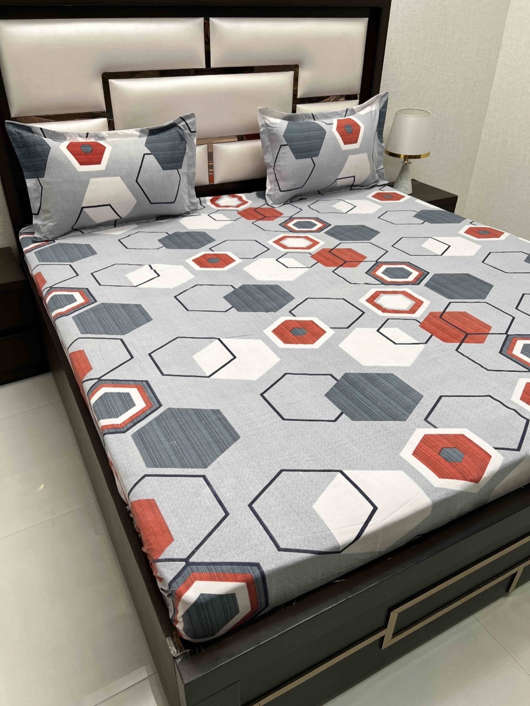 

Pure Decor King Size Double Bed Bedsheet With 2 Pillow Covers 2.74m X 2.74m, Grey