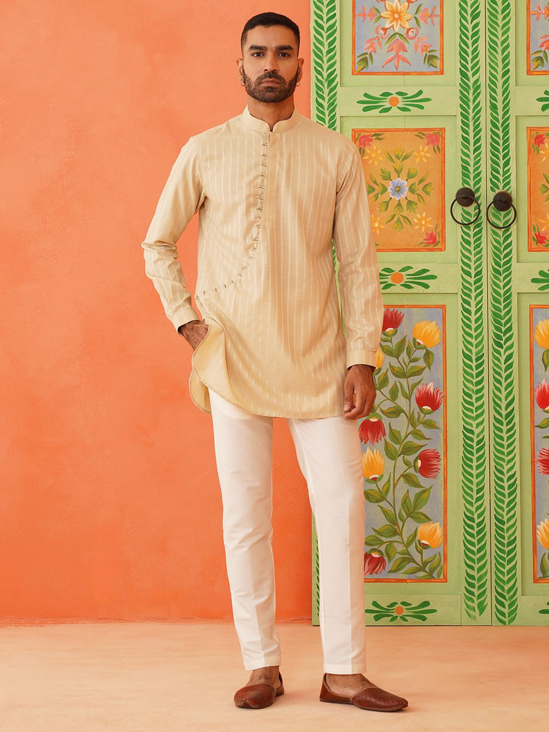 

TheEthnic.Co Striped Pure Cotton Kurta With Trousers, Beige