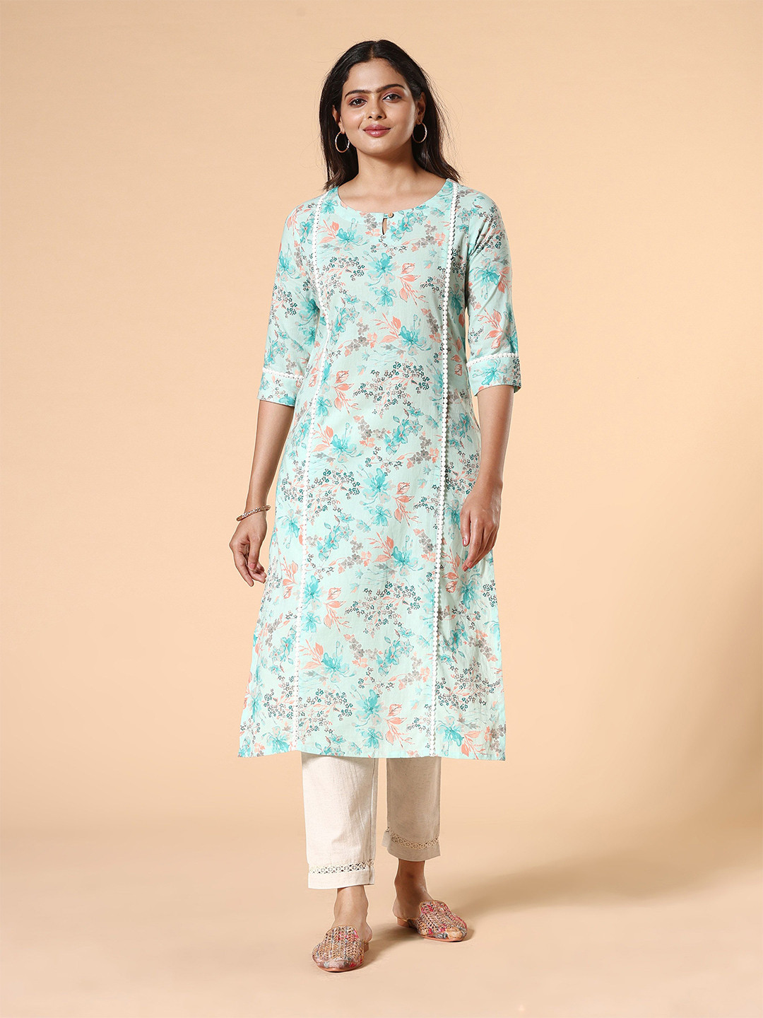 

Vismay Floral Printed Keyhole Neck Three-Quarter Sleeves Straight Pure Cotton Kurta, Blue