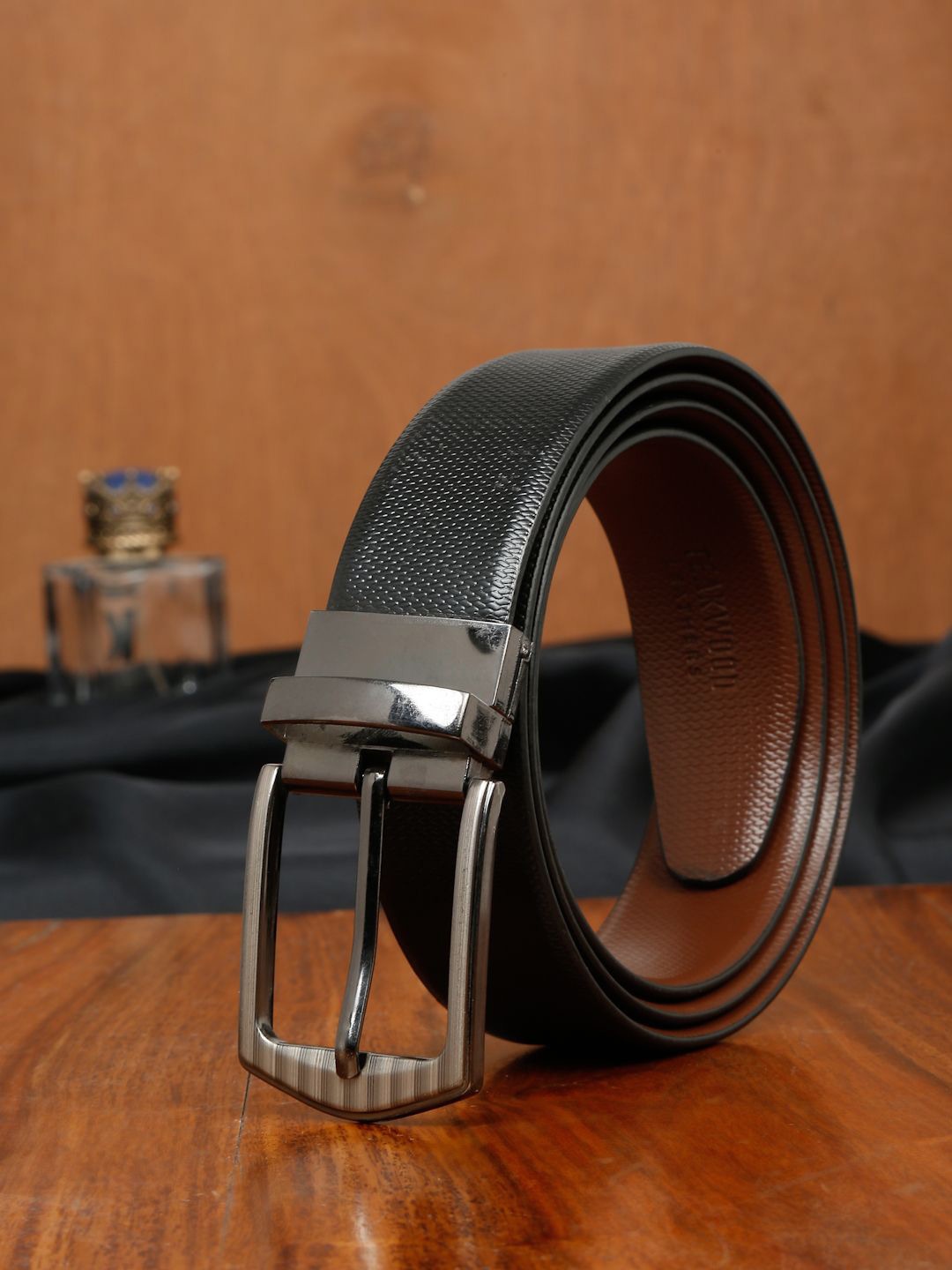

Teakwood Leathers Men Textured Leather Reversible Formal Belt, Black