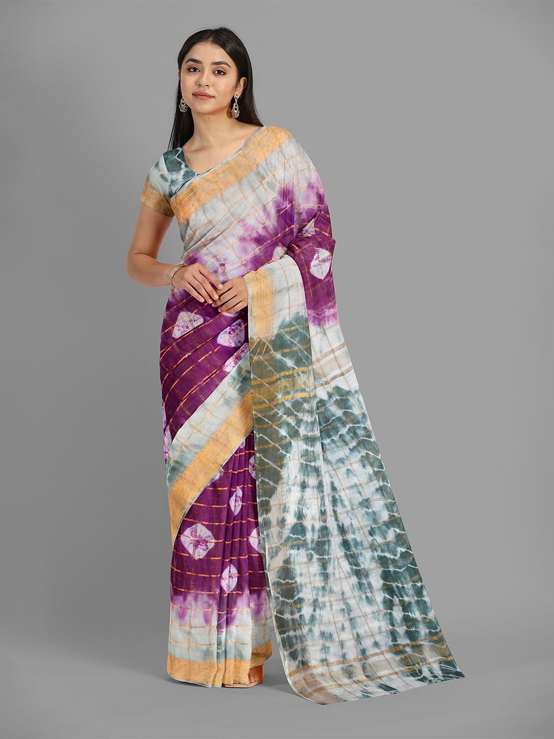 

The Chennai Silks Checked Bhagalpuri Saree With Blouse Piece, Violet