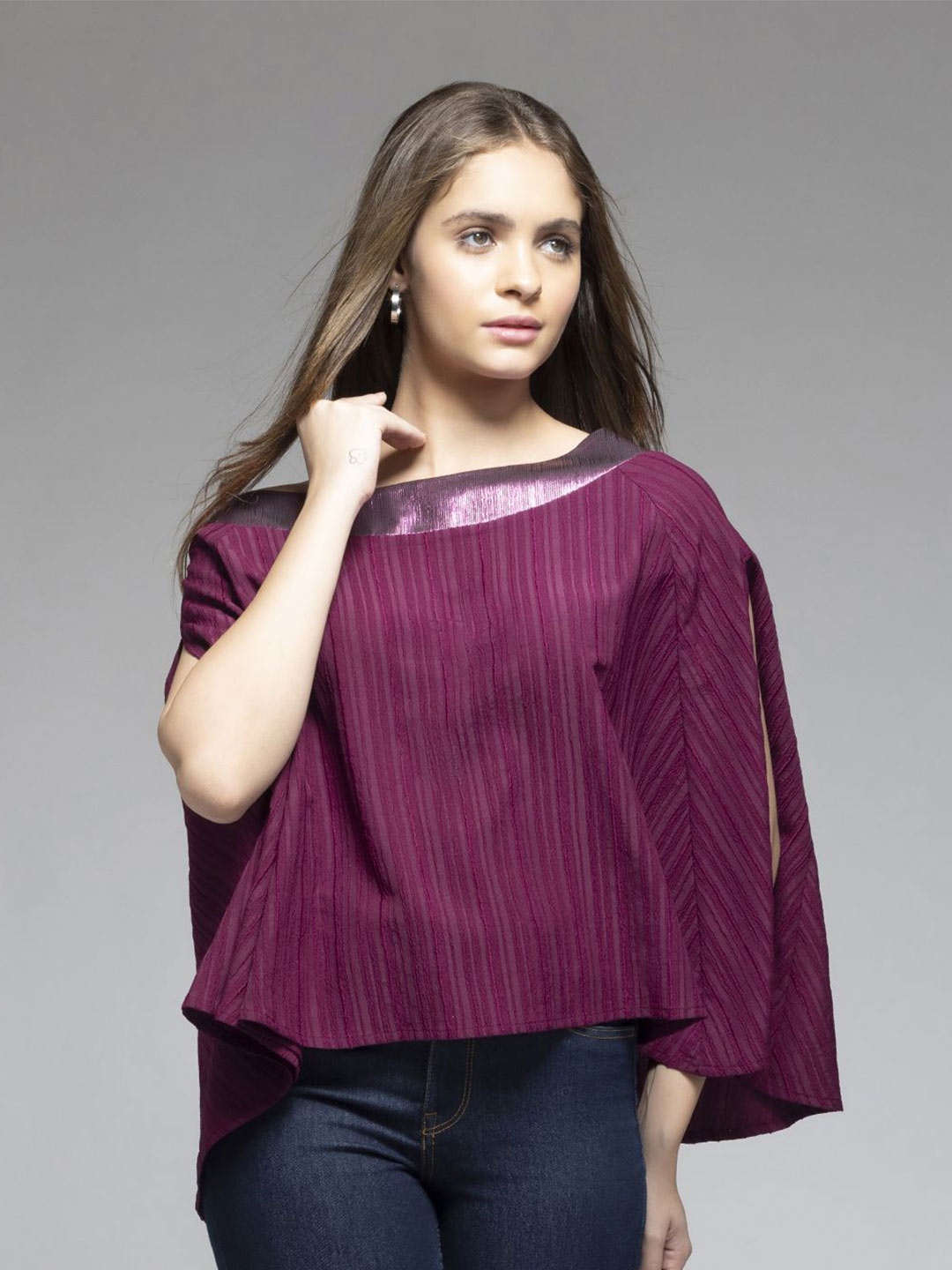 

SHAYE Women Striped Cape Sleeve Cape Top, Maroon