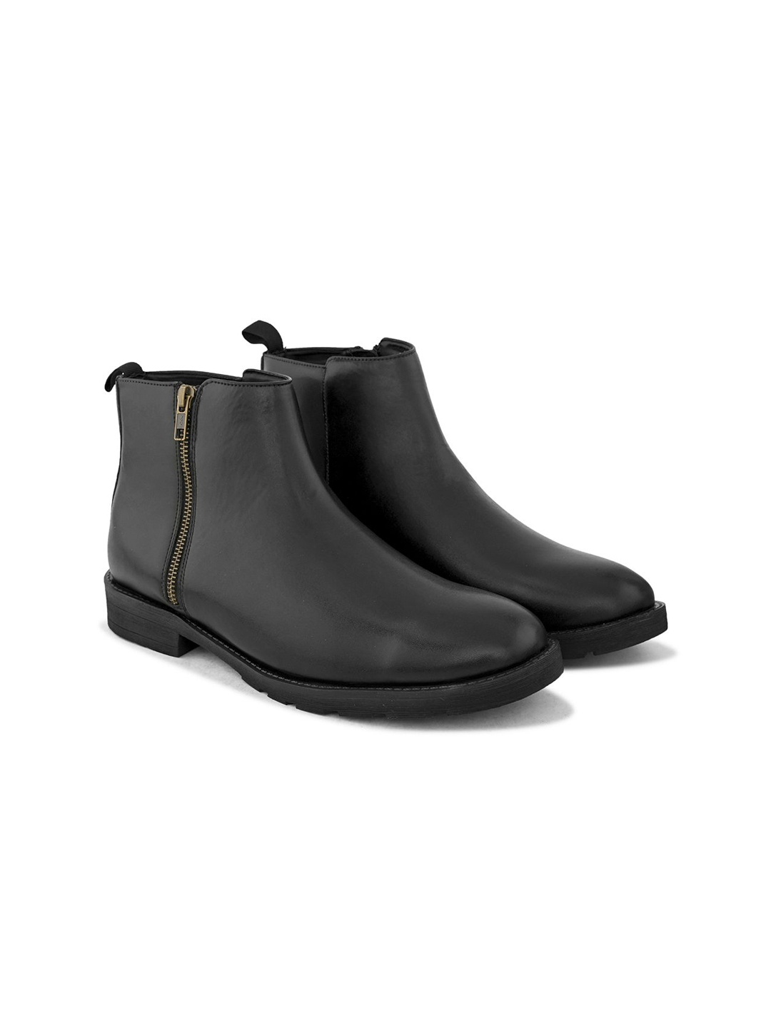 

Roadster Men Slim Chelsea Boots, Black