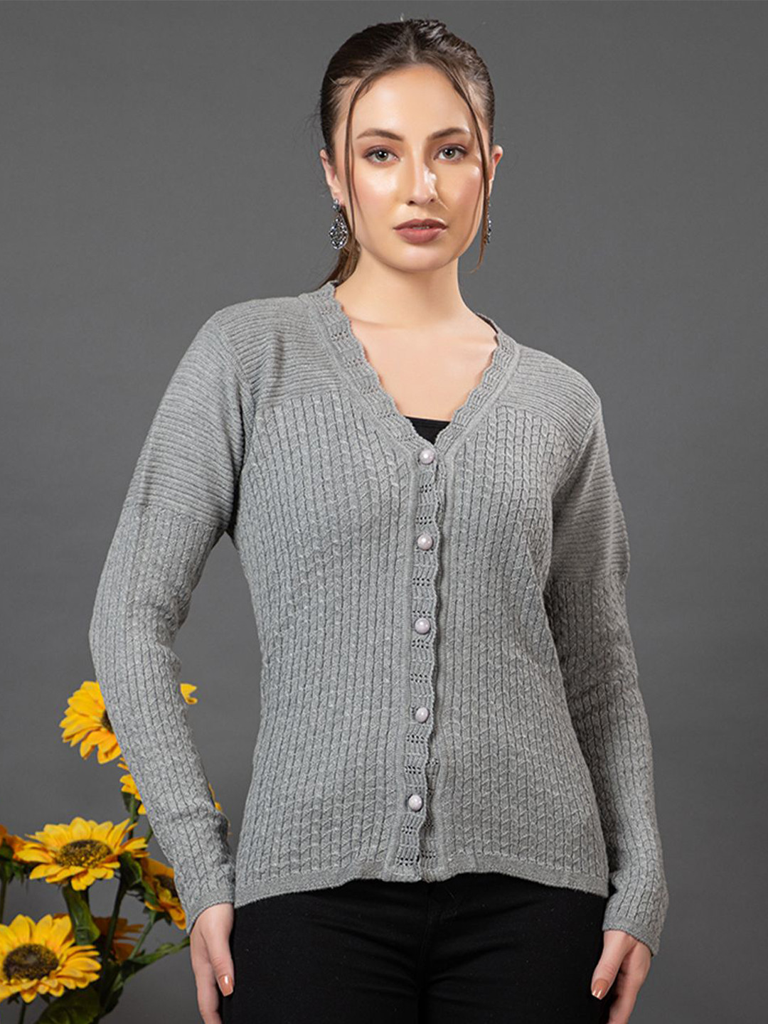 

Anouk Women Cable Knit Cardigan, Grey