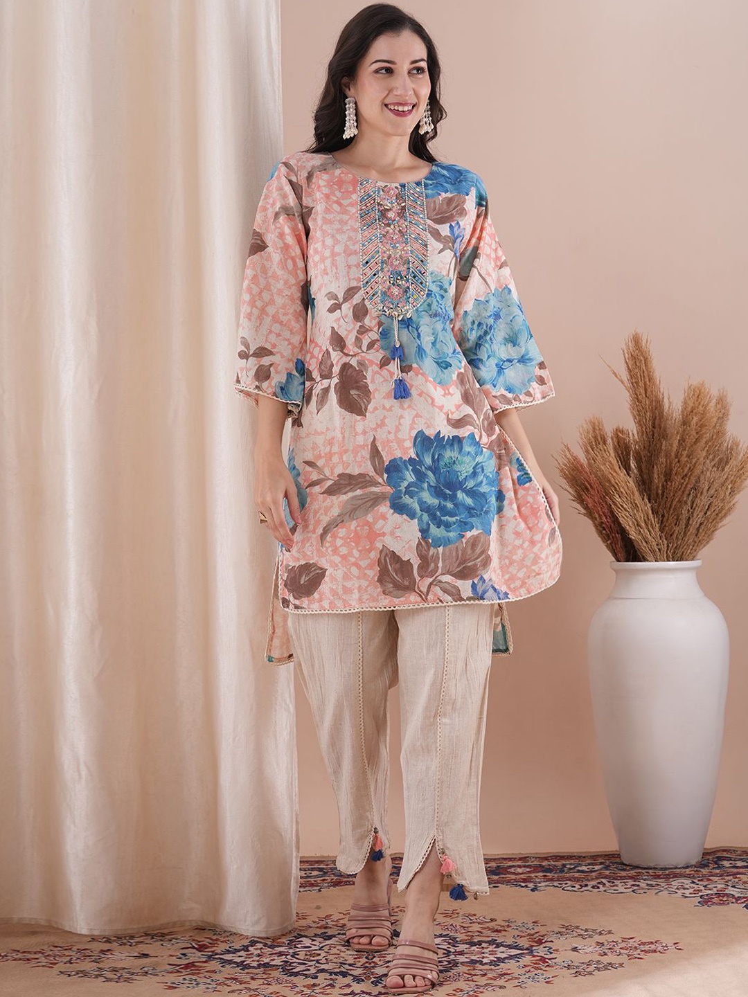 

FASHOR Women Floral Printed Regular Mirror Work Pure Cotton Kurta with Trousers, Pink