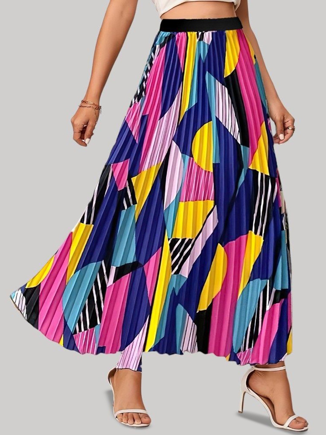 

Krunal Raiyani Women Printed Accordion Pleated Flared Maxi Skirt, Navy blue