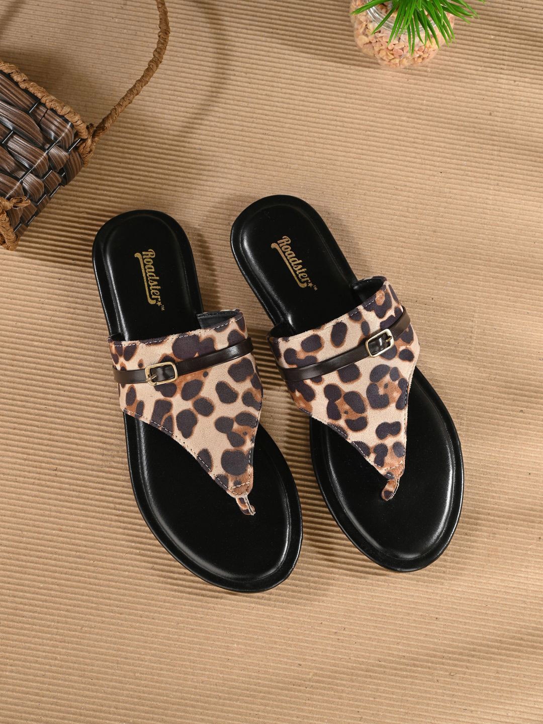 

The Roadster Lifestyle Co. Women Printed Round Toe T-Strap Flats, Cream