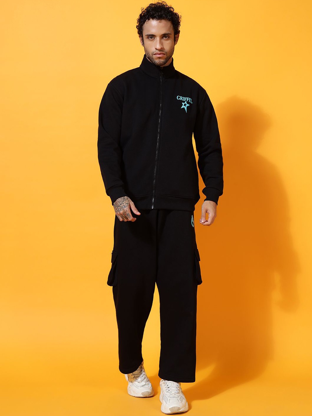 

GRIFFEL Men Graphic Printed Oversized Tracksuits, Black