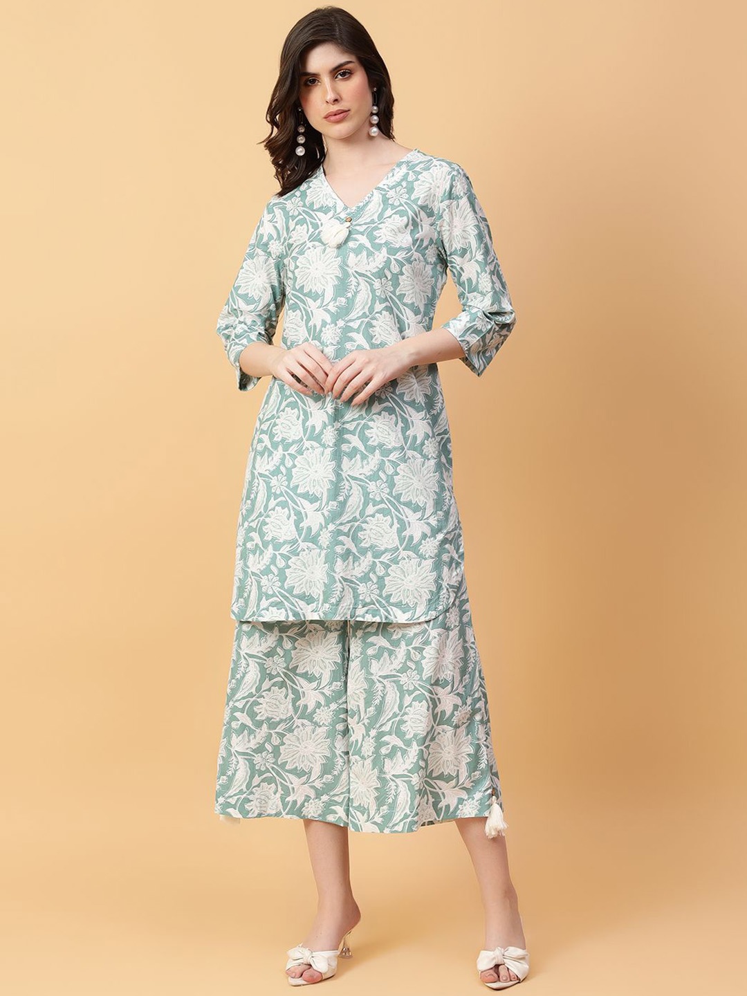

aayusika Printed Pure Cotton Three Quarter Sleeve Tunic & Capris, Green