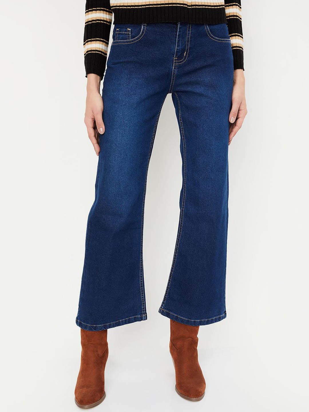 

max Women Cotton Mid-Rise Light Fade Bootcut Jeans, Blue
