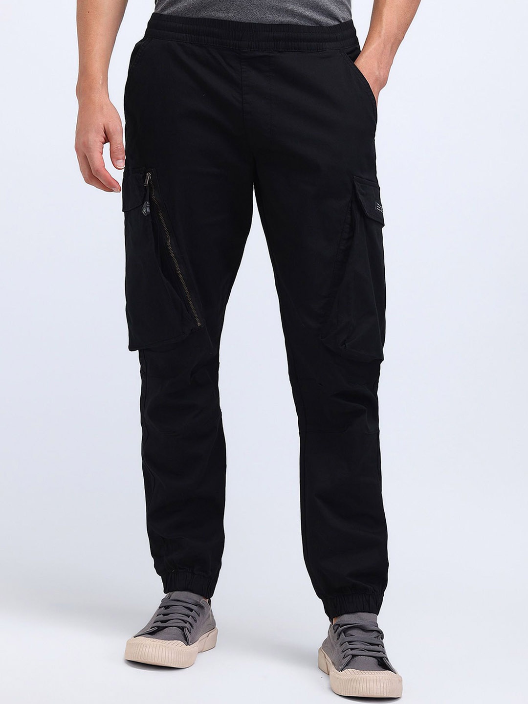 

Flying Machine Men Mid-Rise Regular Fit Joggers, Black