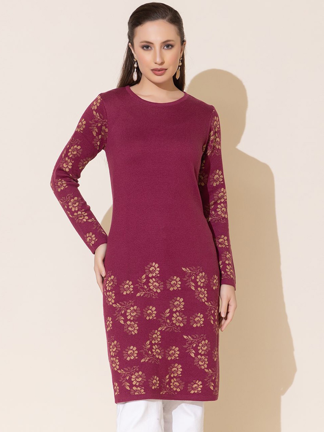 

Anouk Purple Floral Woven Design Round Neck Jacquard Straight Kurta