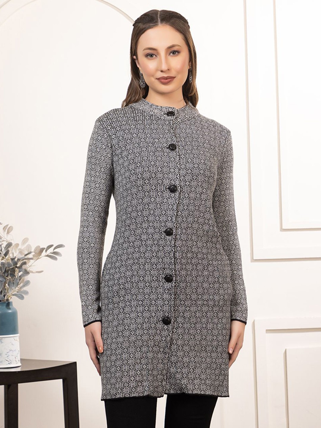 

Anouk Women Geometric Printed Cardigan, Grey