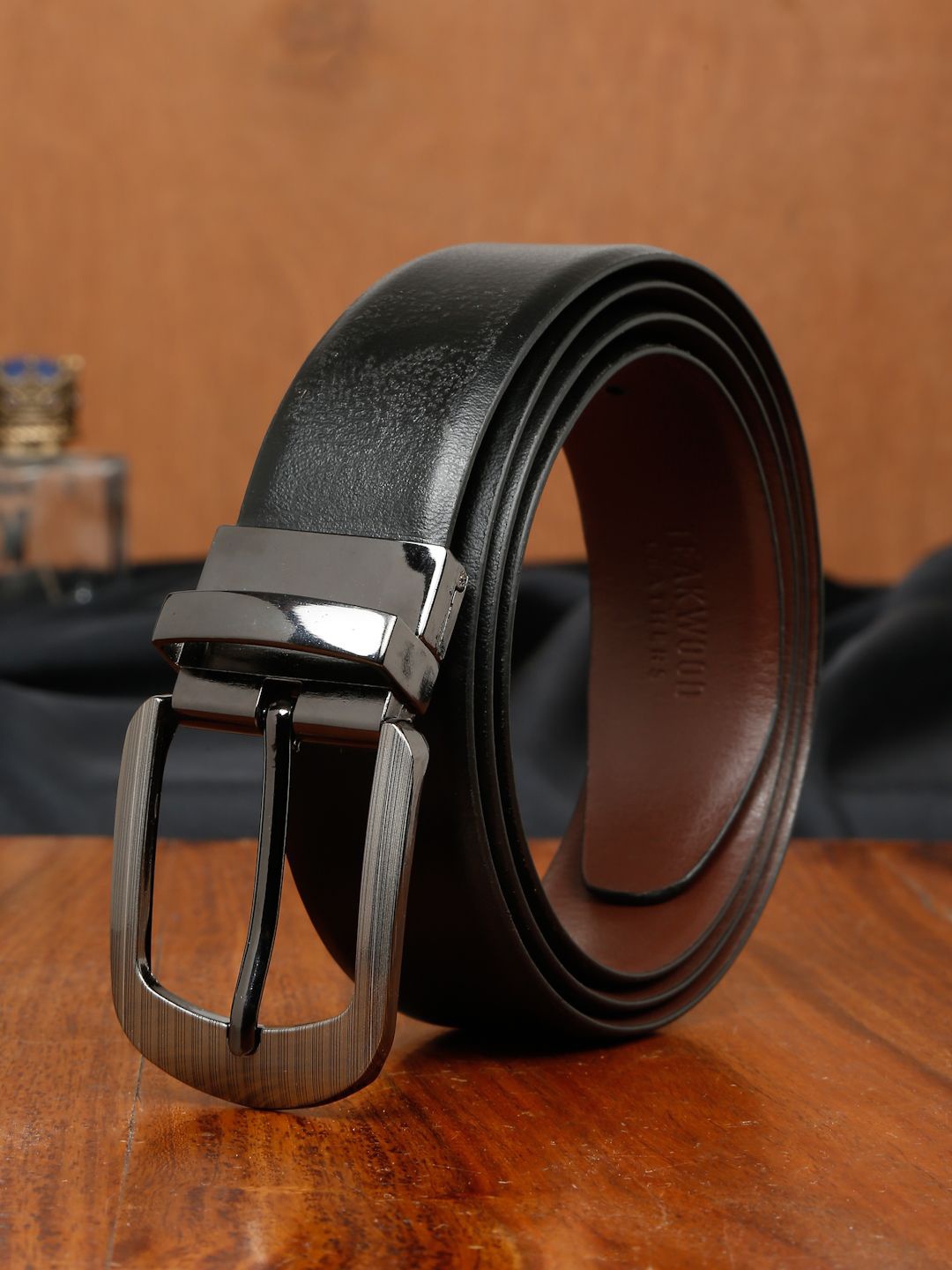 

Teakwood Leathers Men Leather Reversible Formal Belt, Black