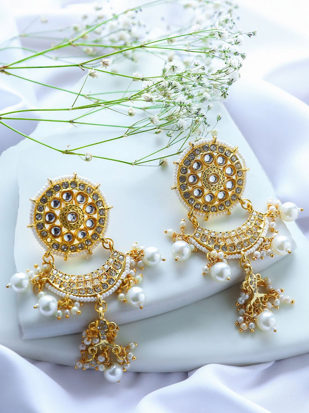 

Anouk Gold-Plated Kundan Studded Contemporary Drop Earrings