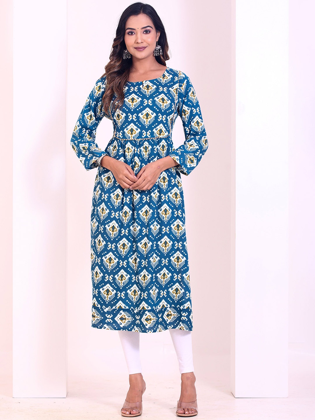 

Smartyhub Ethnic Motifs Printed Keyhole Neck Gotta Patti Naira Straight Kurta, Blue