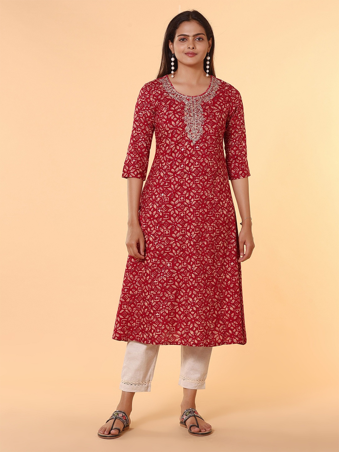 

Vismay Floral Printed Three-Quarter Sleeves Thread Work Pure Cotton A-line Kurta, Pink