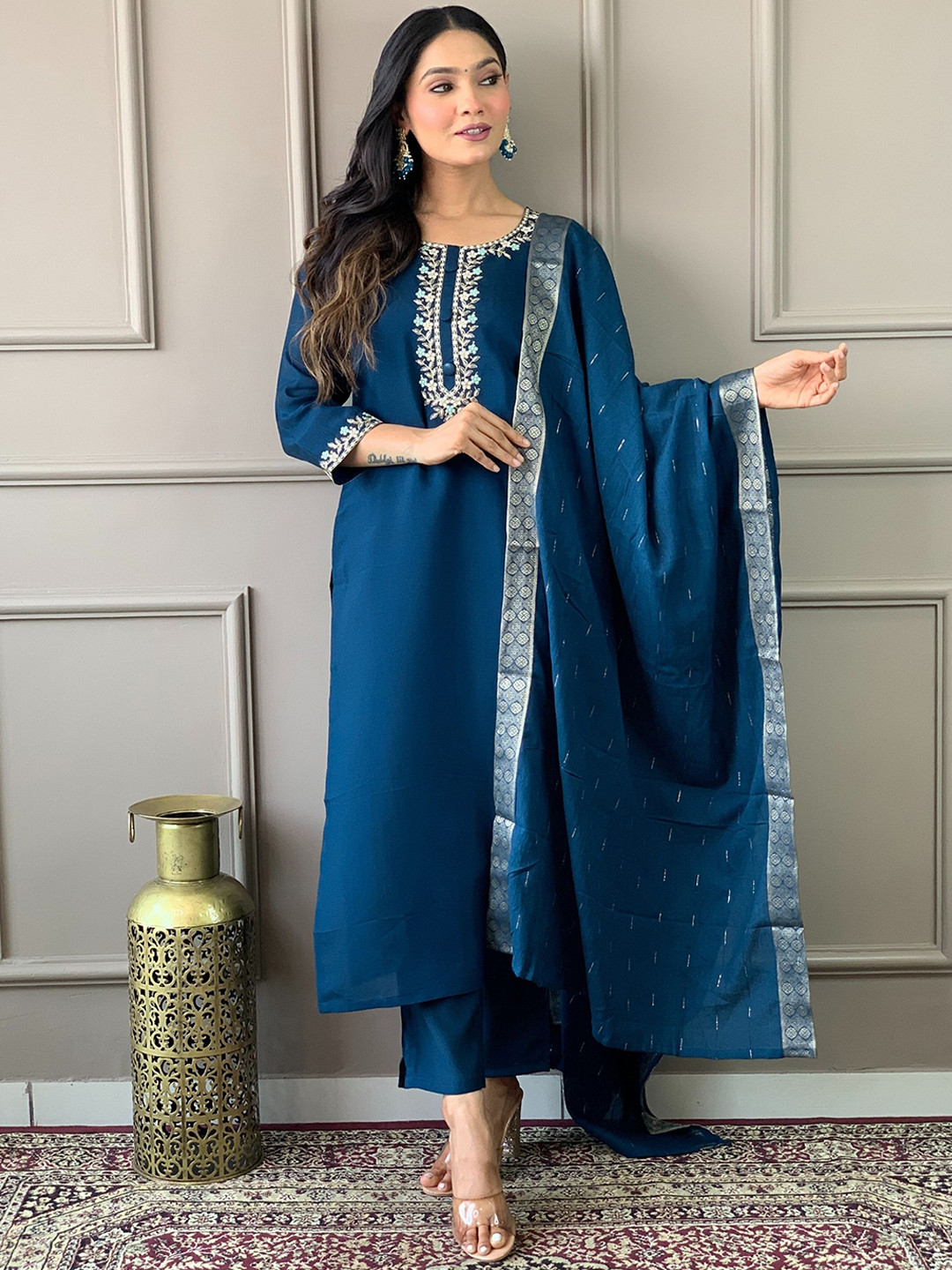 

BLACK SCISSOR Embroidered Regular Chanderi Silk Straight Kurta with Trousers & Dupatta, Teal