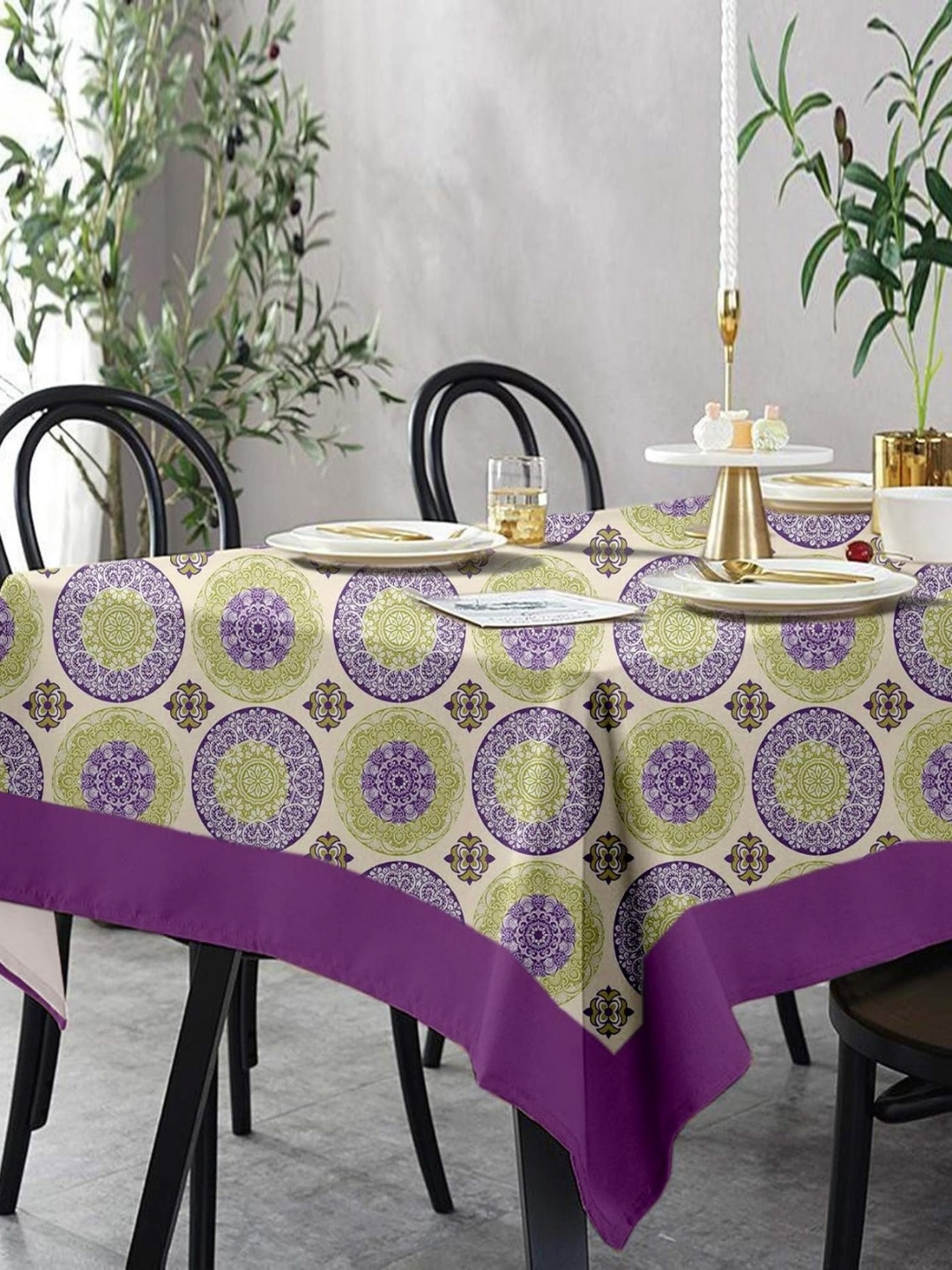 

Lushomes Green Floral Printed Pure Cotton Table Cover
