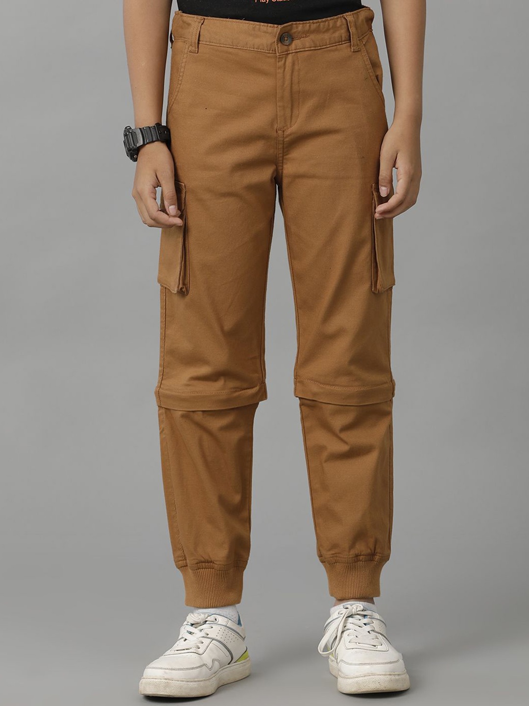 

UNDER FOURTEEN ONLY Boys Mid-Rise Regular Trousers, Brown