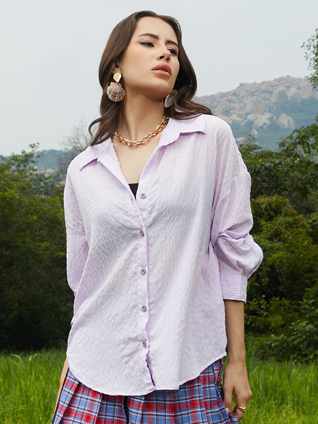 

Campus Sutra Women Comfort Spread Collar Textured Oversized Casual Shirt, Lavender