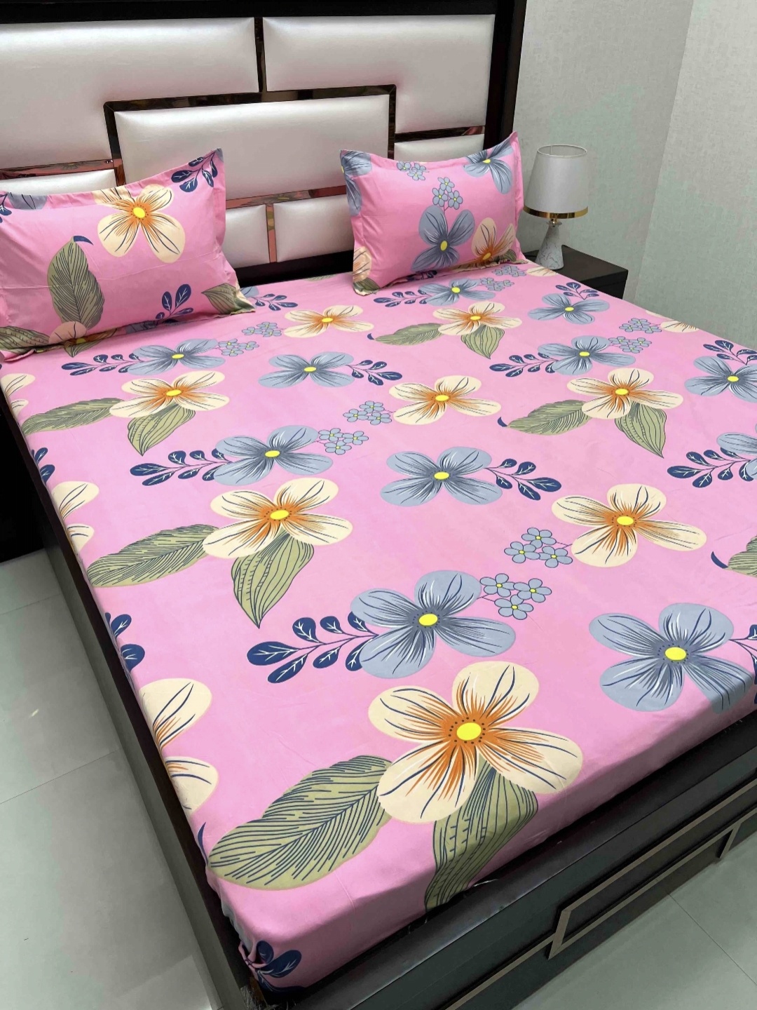 

Pure Decor King Size Double Bed Bedsheet With 2 Pillow Covers 2.74m X 2.74m, Pink
