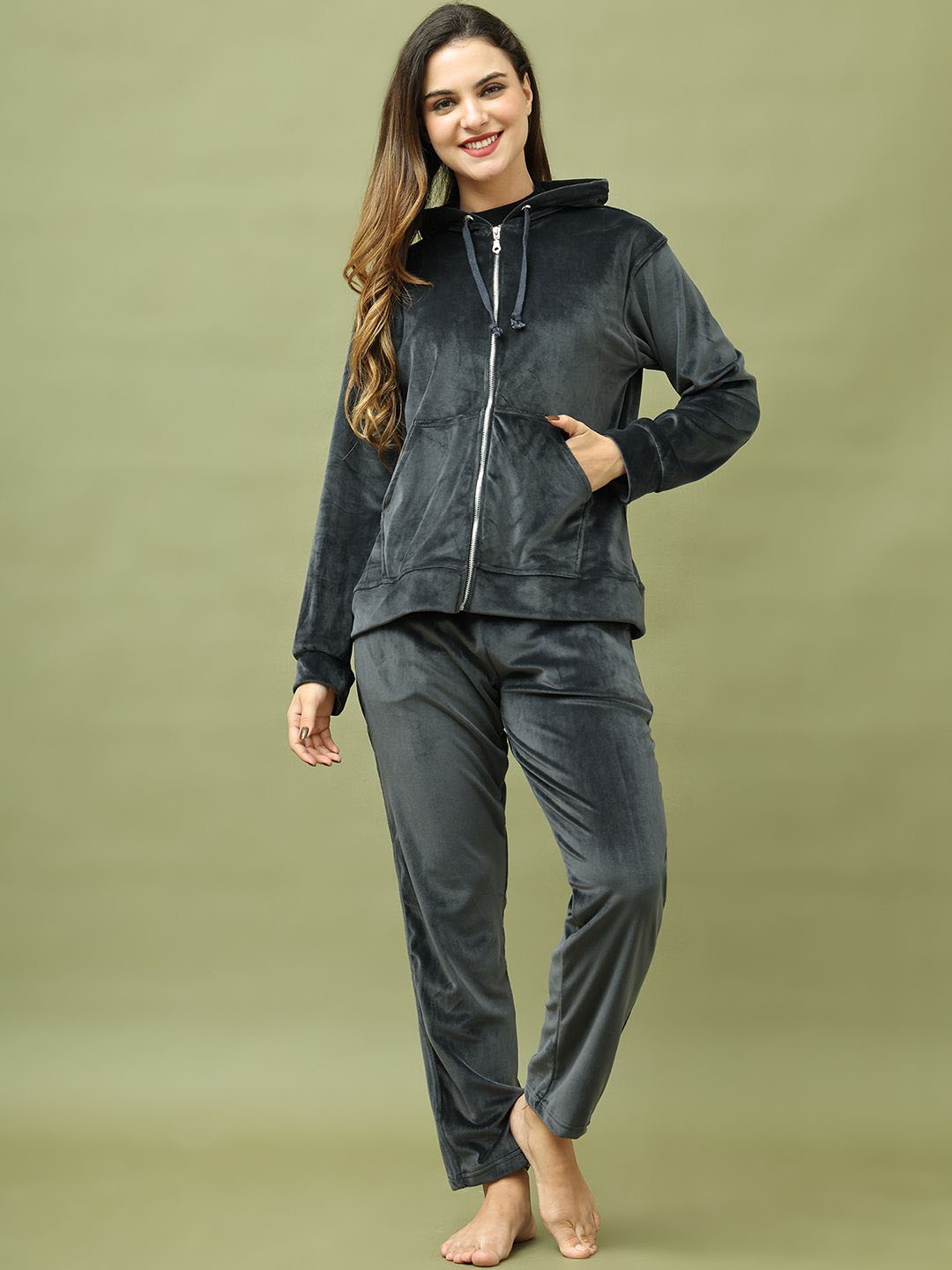 

TAG 7 Women Hooded Night suit, Black