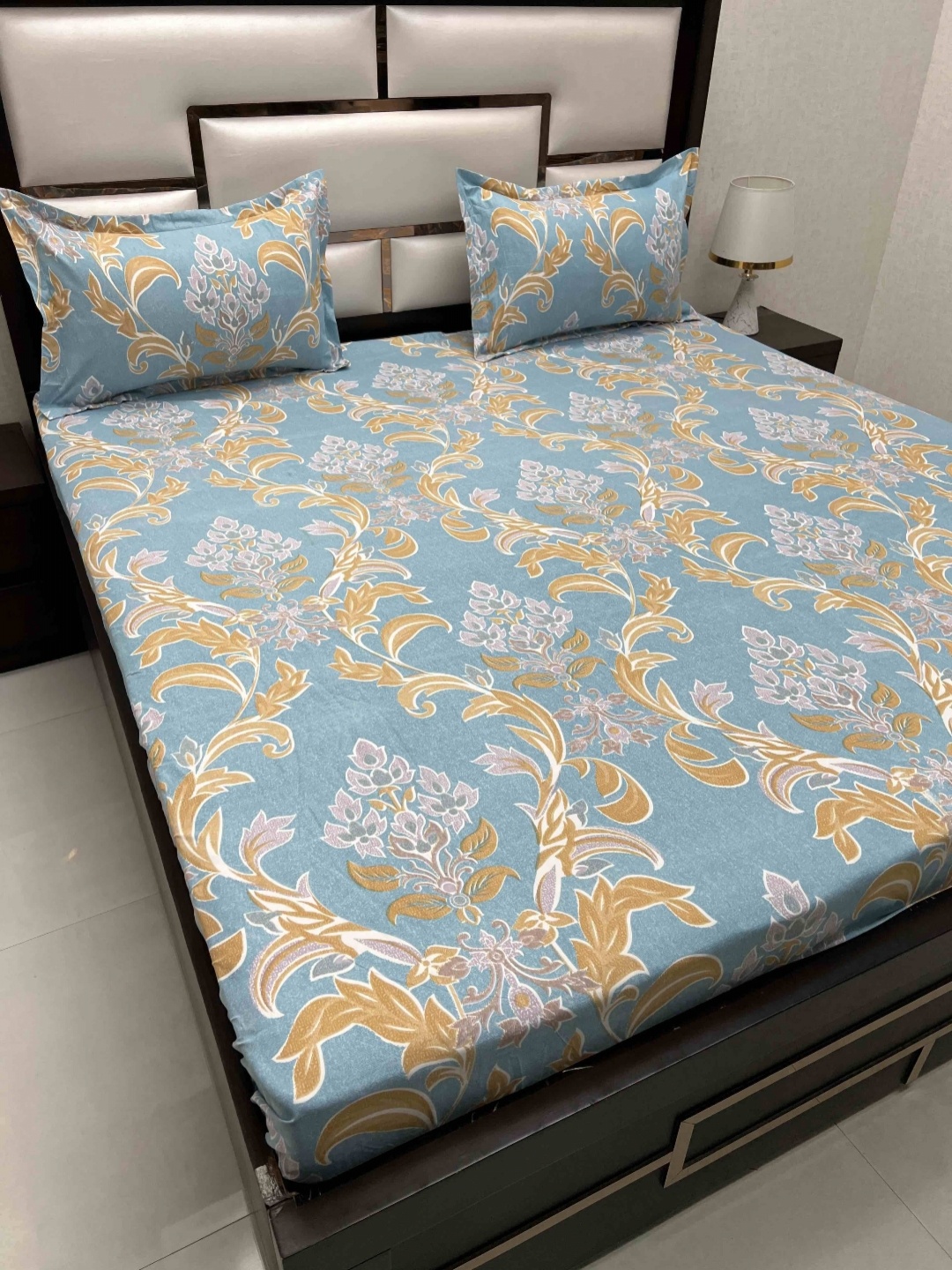 

Pure Decor Leisure Fur Blue Printed Microfiber 250 TC King Bedsheet Set 2.74 x 2.72 m