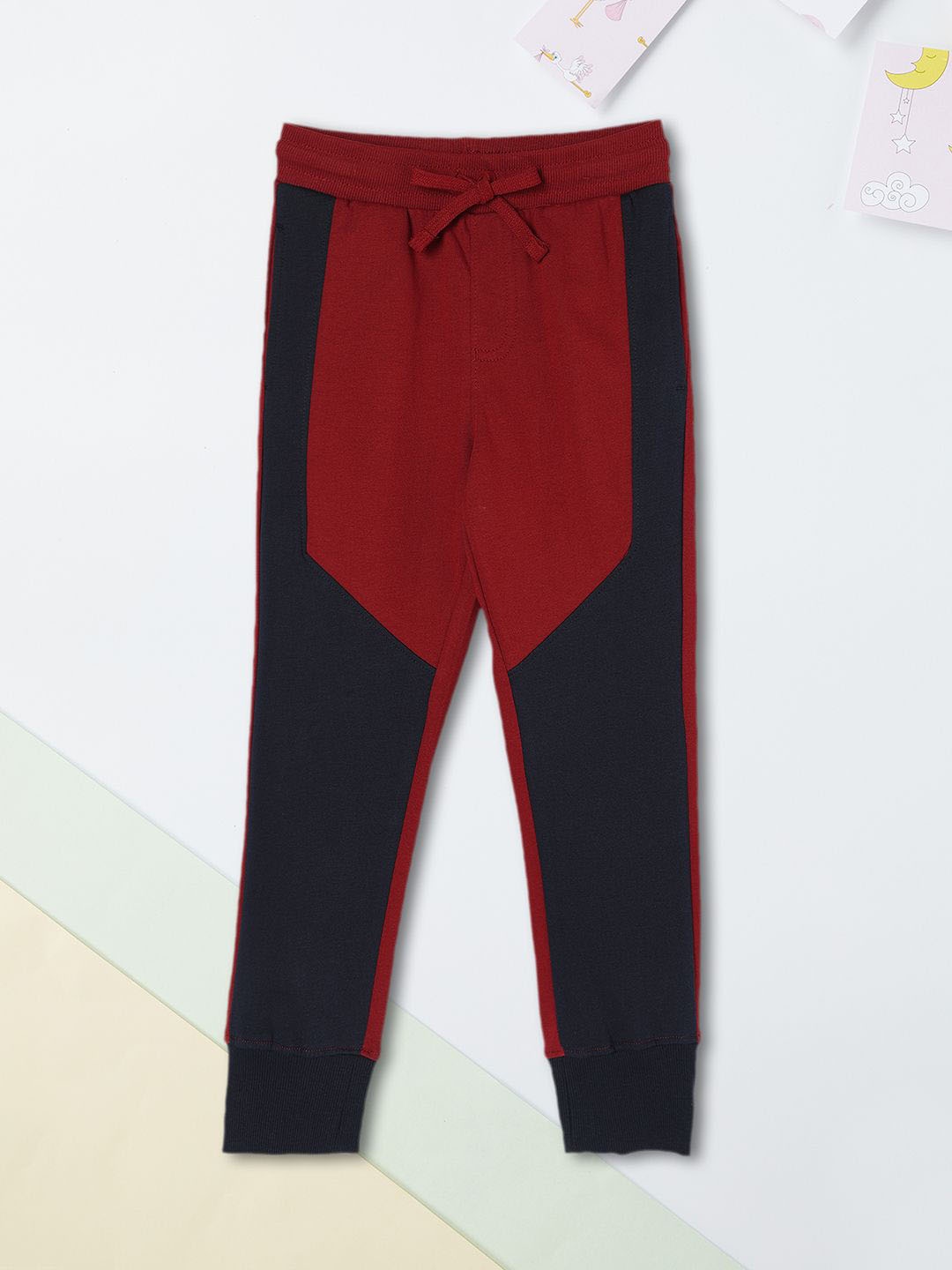 

max Boys Colourblocked Pure Cotton Jogger, Red