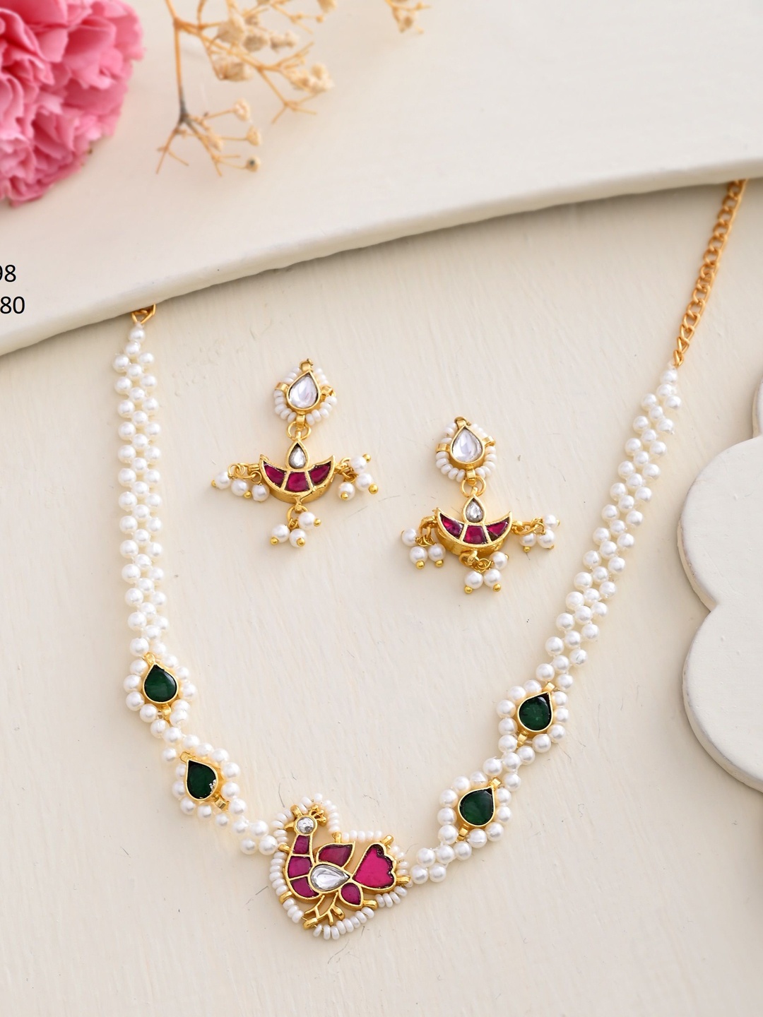 

DASTOOR Gold-Plated Stone Studded & Beaded Necklace & Earrings, Multi