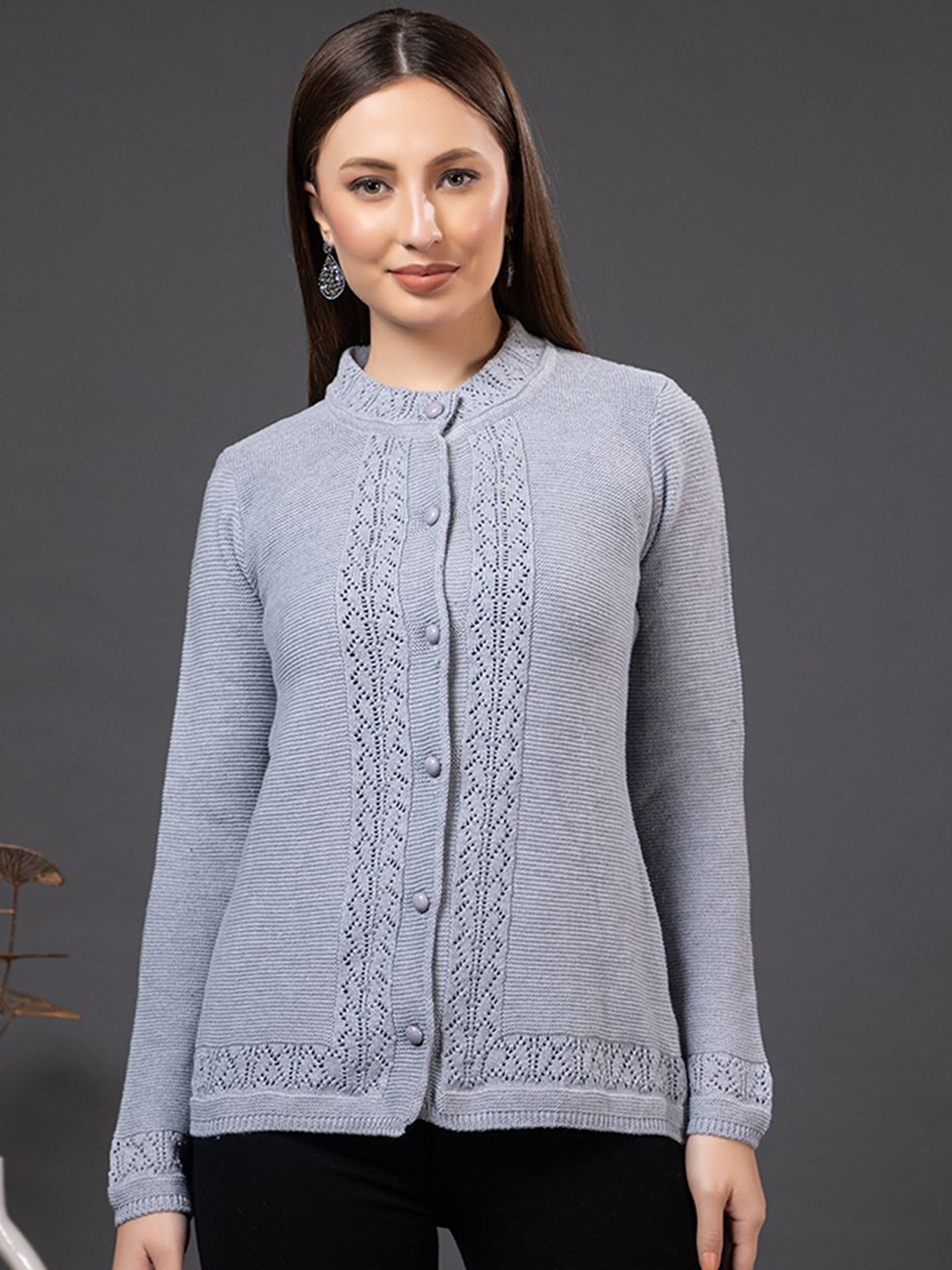 

Anouk Women Round Neck Long Sleeves Cardigan, Grey