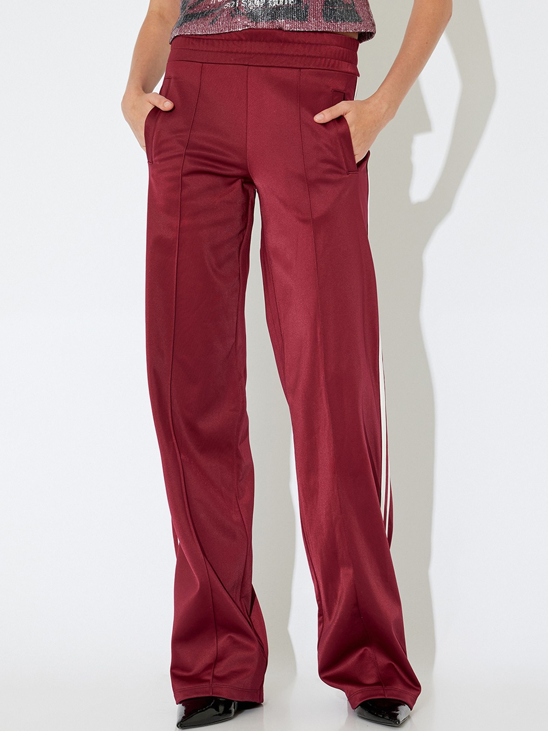 

Koton Women Mid-Rise Relaxed Fit Slip On Trousers, Maroon