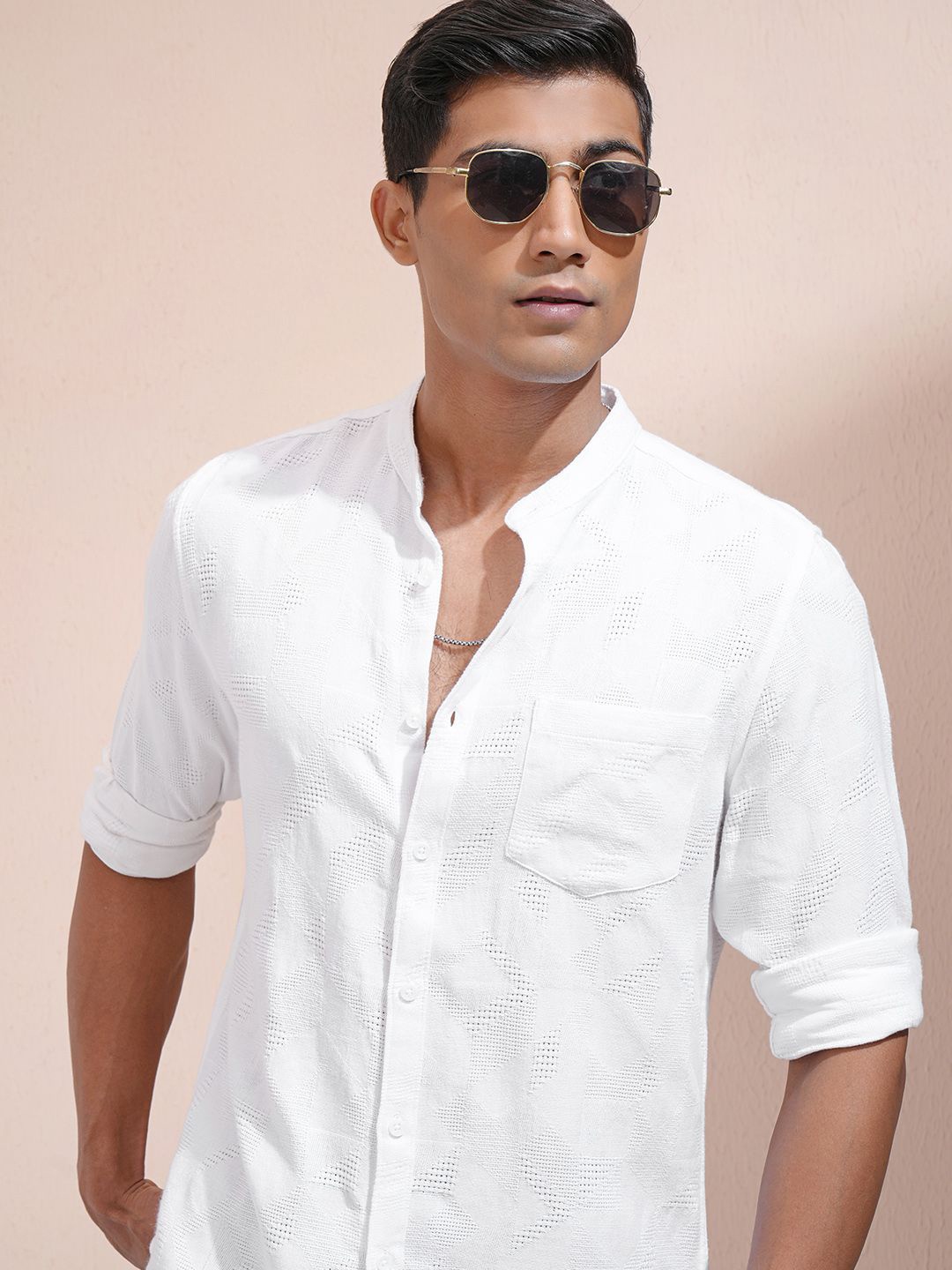 

LOCOMOTIVE Men Mandarin Collar Textured Solid Cotton Casual Shirt, White