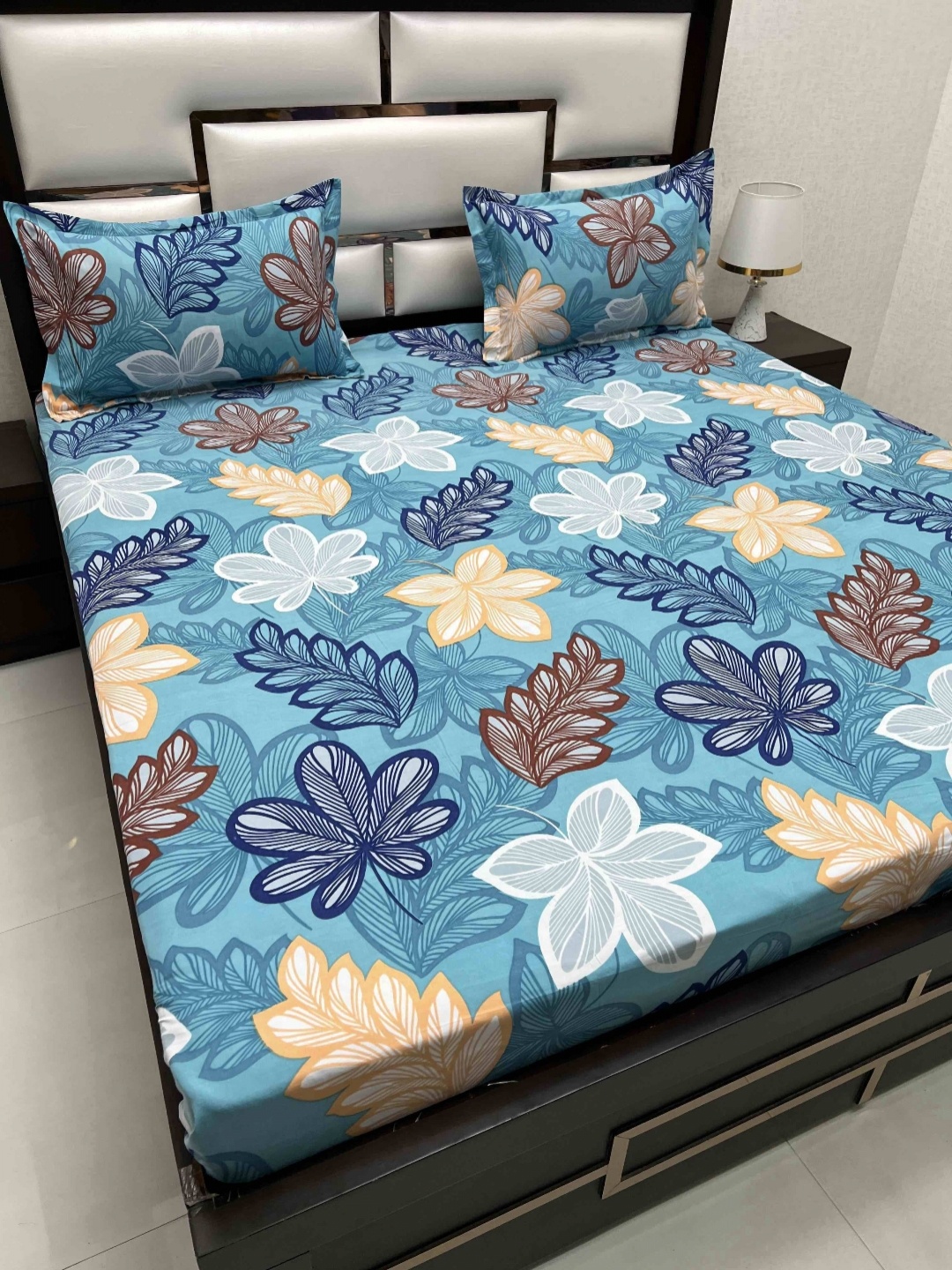 

Pure Decor Leisure Fur Blue Floral Printed Microfiber 300TC King Bedsheet Set 2.75 x 2.72m