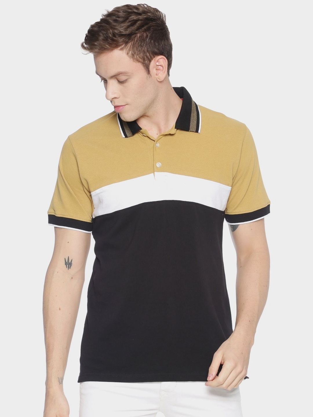 

ADRO Men Colourblocked Polo Collar T-shirt, Beige