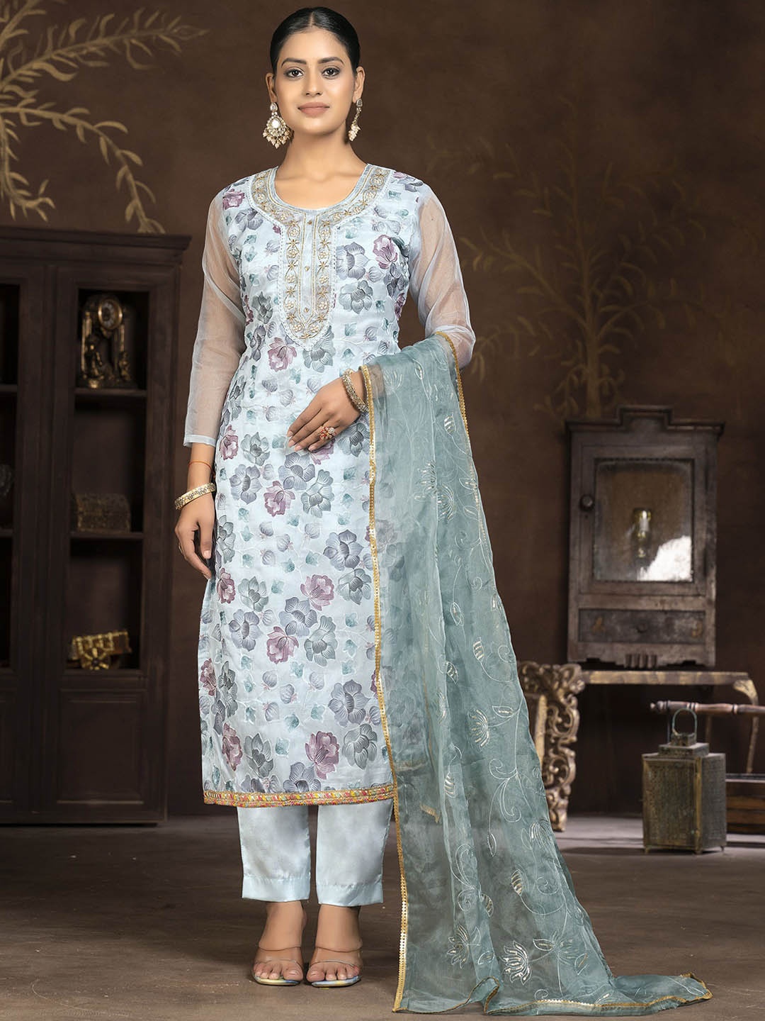 

Maroosh Floral Printed Organza Unstitched Dress Material, Blue