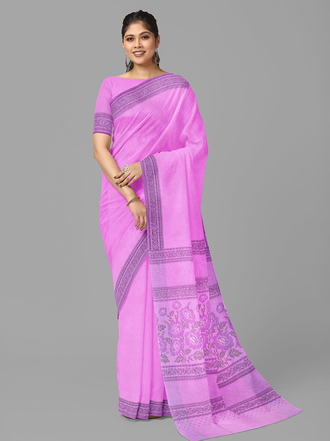 

The Chennai Silks Floral Printed Pure Cotton Gadwal Saree, Pink