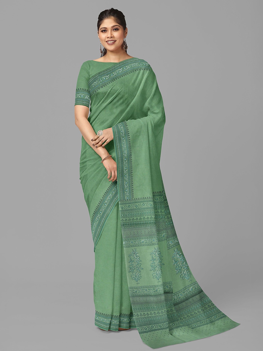 

The Chennai Silks Pure Cotton Gadwal Printed Saree, Green