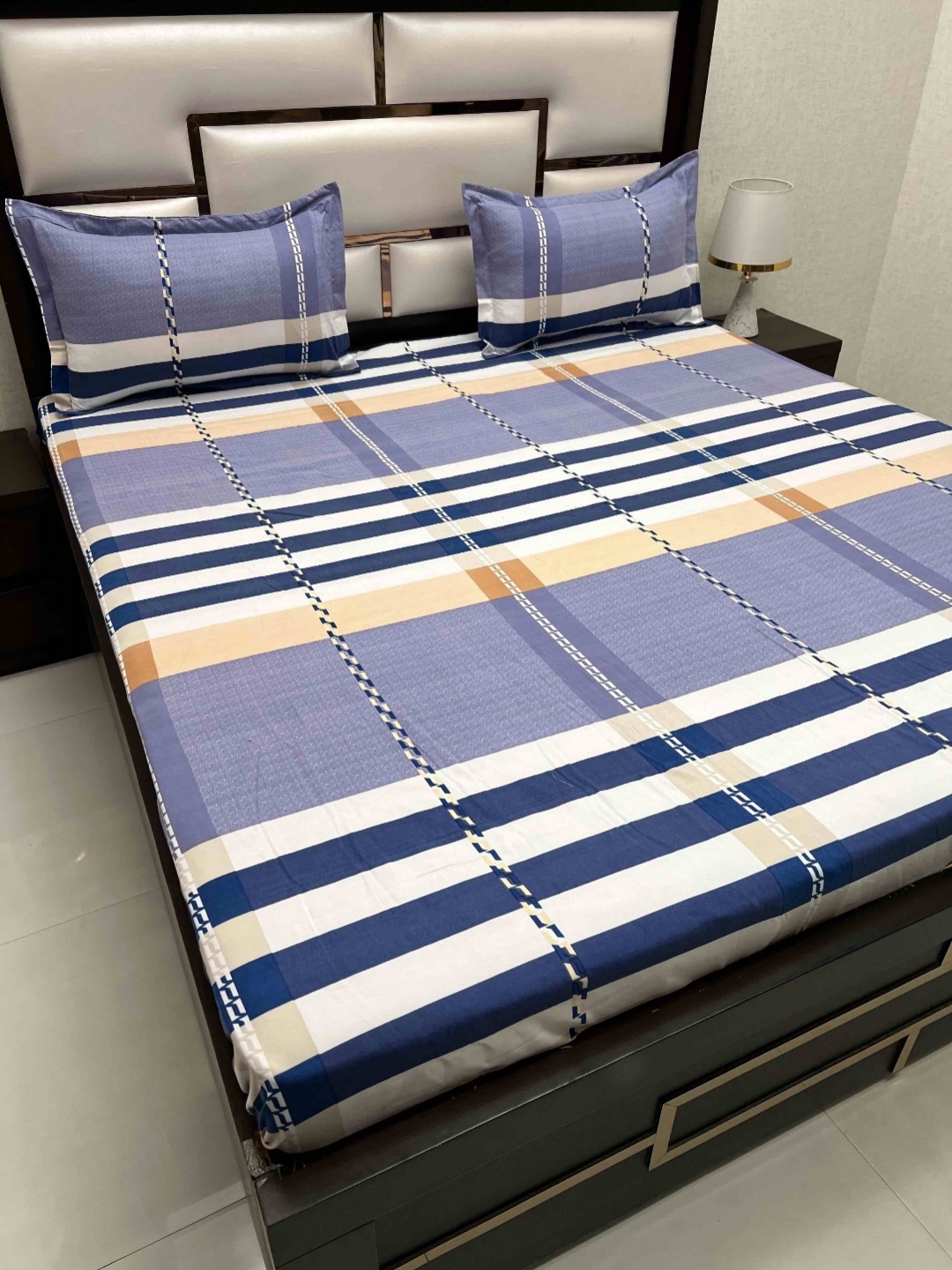 

Pure Decor King Size Double Bed Bedsheet With 2 Pillow Covers 2.74m X 2.74m, Blue