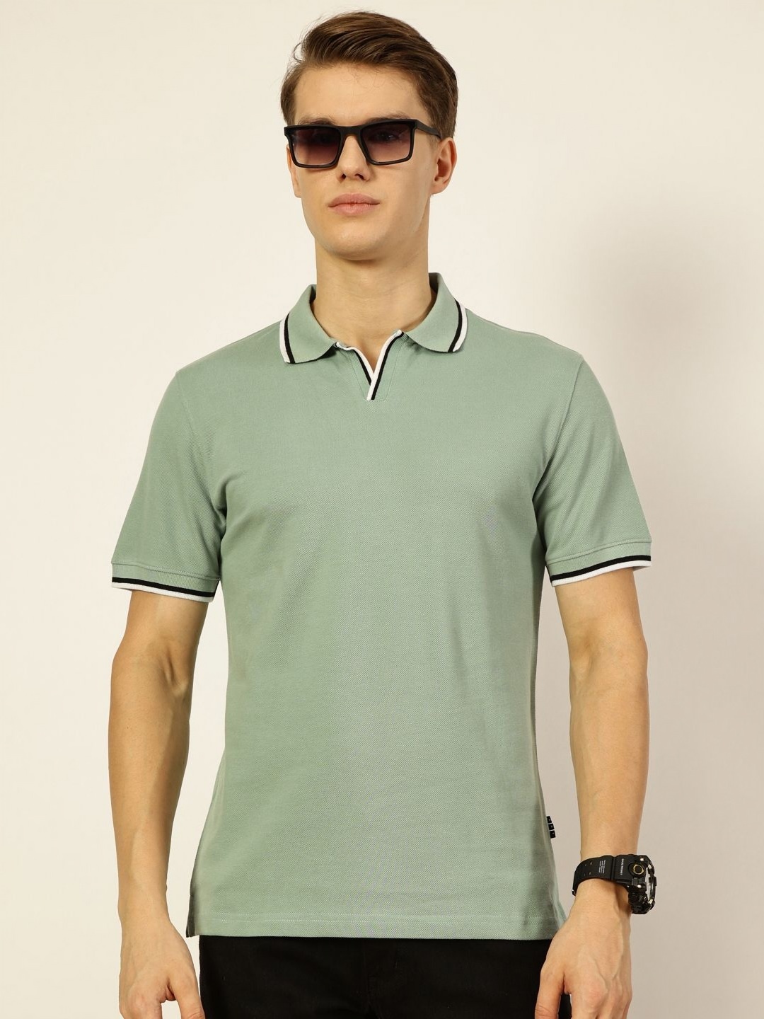 

Thomas Scott Men Solid Polo Collar Cotton T-shirt, Green