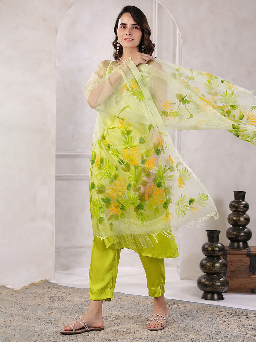 

Geroo Jaipur Satin A-Line Kurta With Trouser & Dupatta, Green