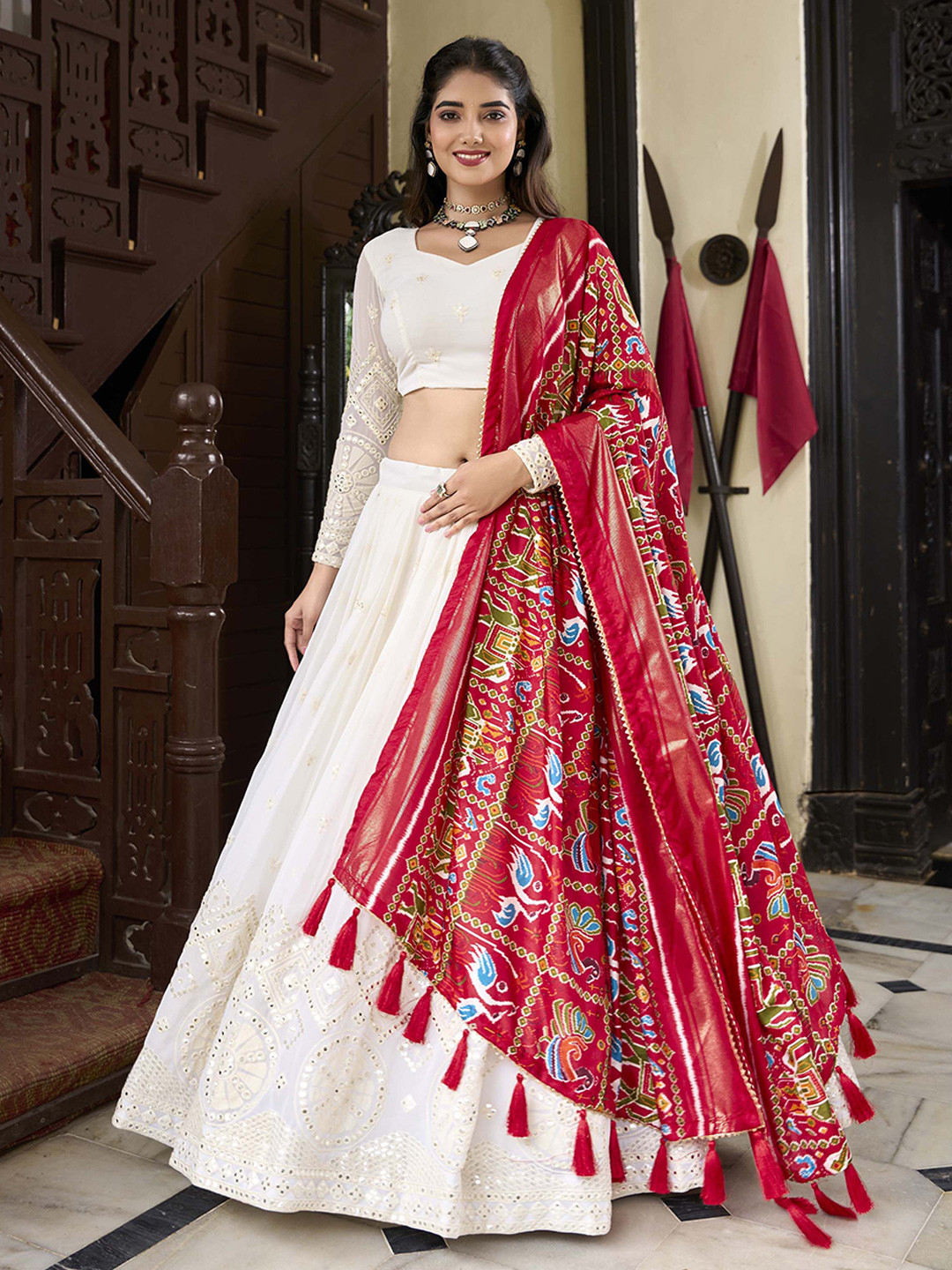 

LOOKNBOOK ART Embroidered Thread Work Ready to Wear Lehenga & Unstitched Blouse With Dupatta, White