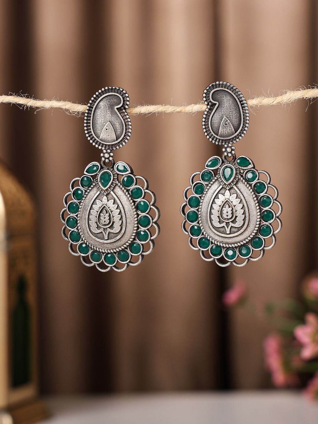 

VENI 92.5 Silver-Plated Contemporary Drop Earrings