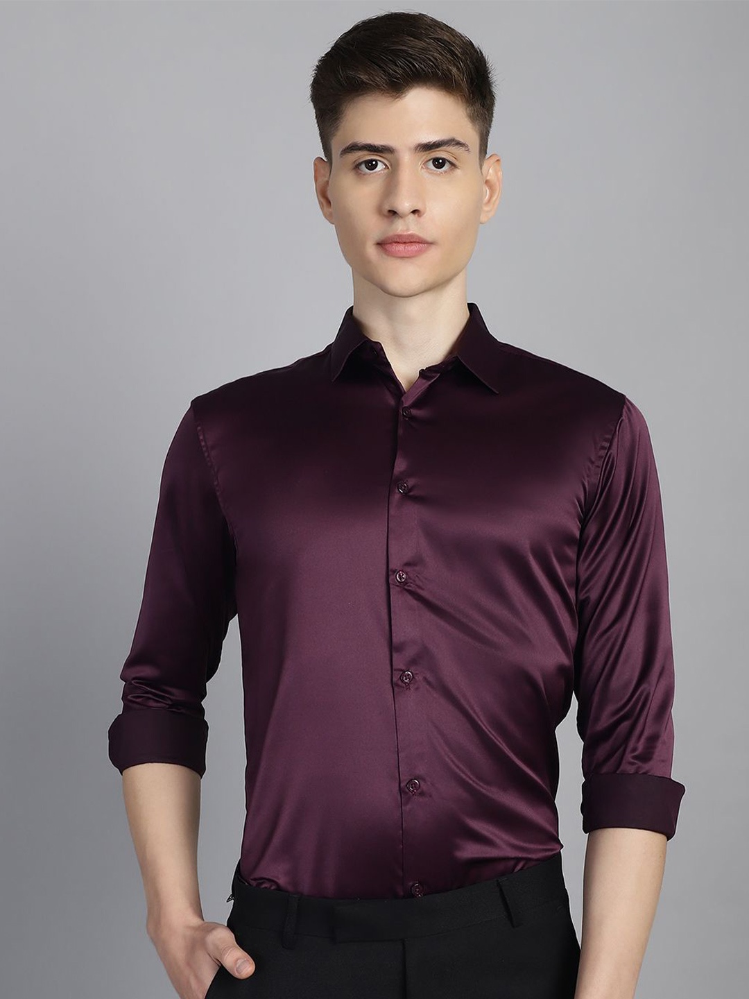 

Majestic Man Men Club Spread Collar Solid Slim Fit Formal Shirt, Burgundy