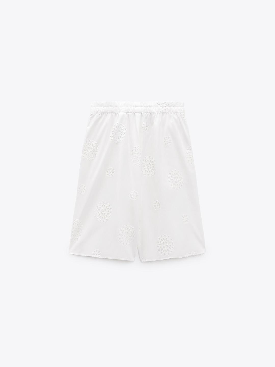 

ZARA Women White Shorts