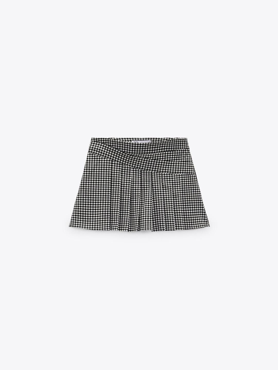 

ZARA Women Multi Shorts