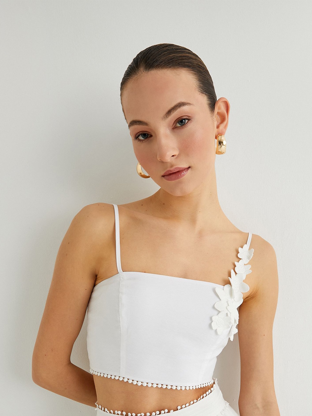 

Koton Women Solid Shoulder Straps Cotton Top, White